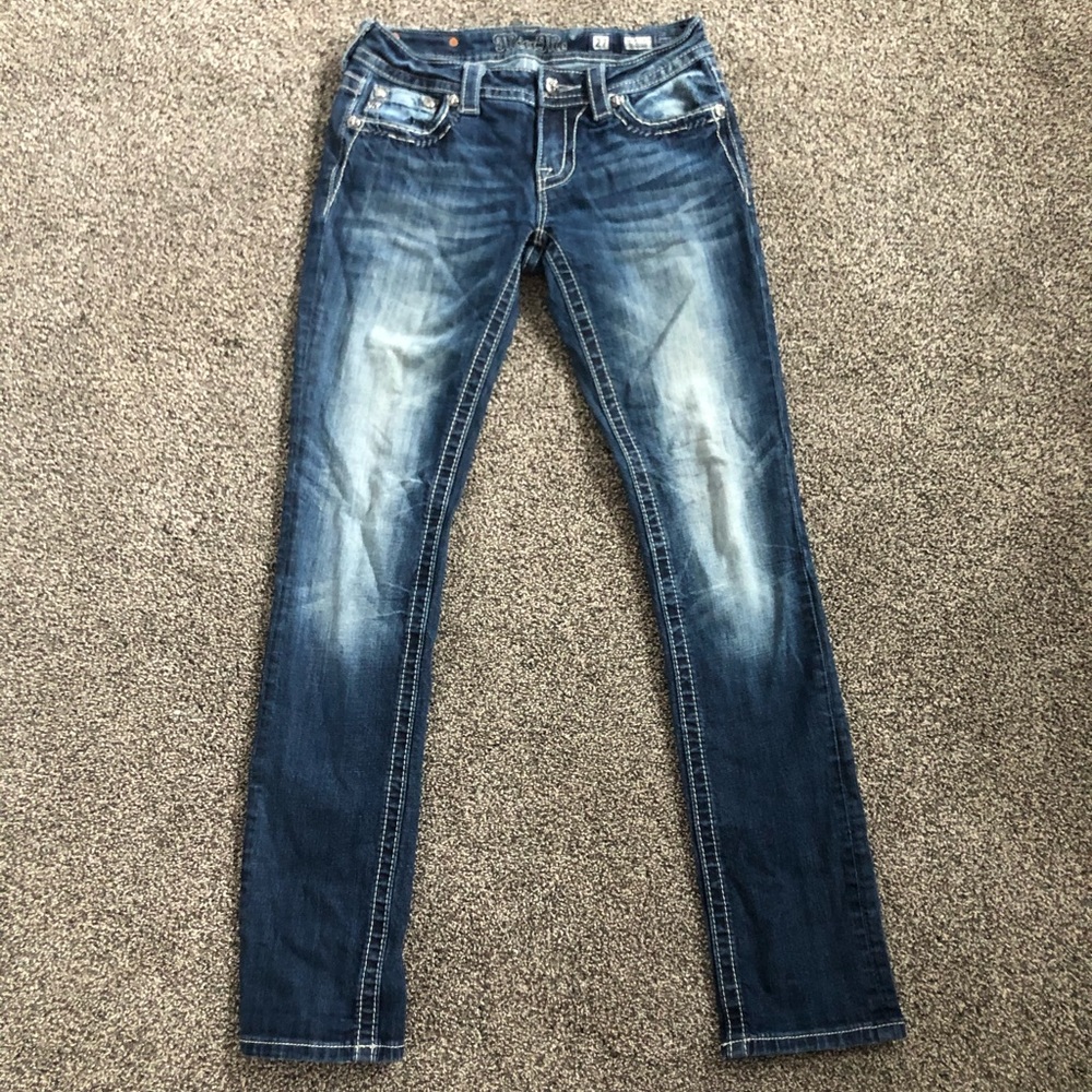 MissMe signature rise straight